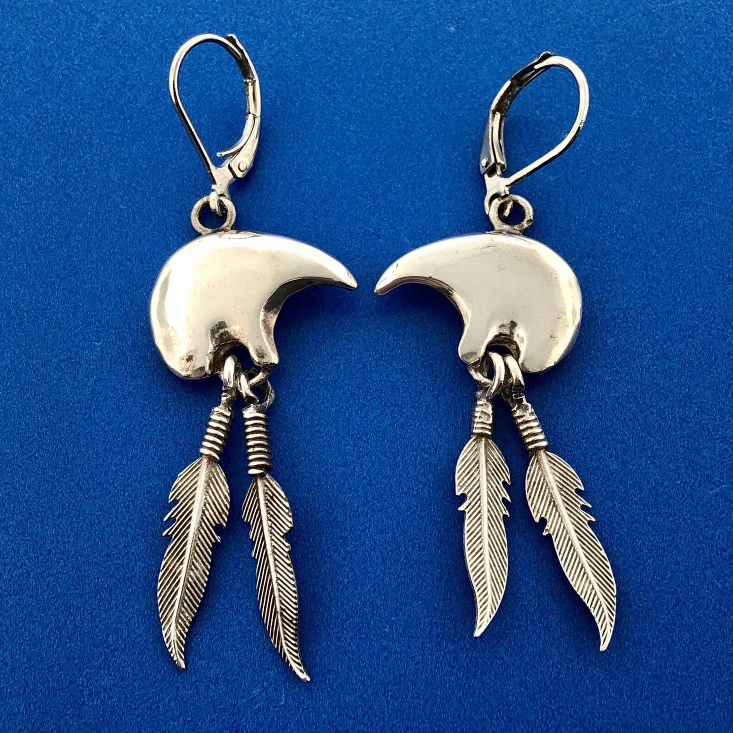 Gene Nataan Navajo 925 Sterling Silver Bear Feather Concho Drop Dangle Earrings