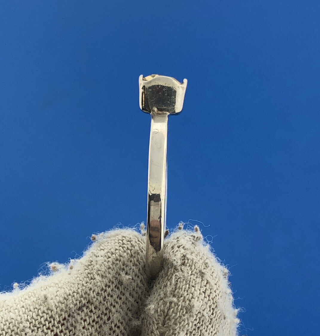 Stunning Sterling Silver 925 Radiant Cut Lemon Quartz Precious Ring Size 7.75