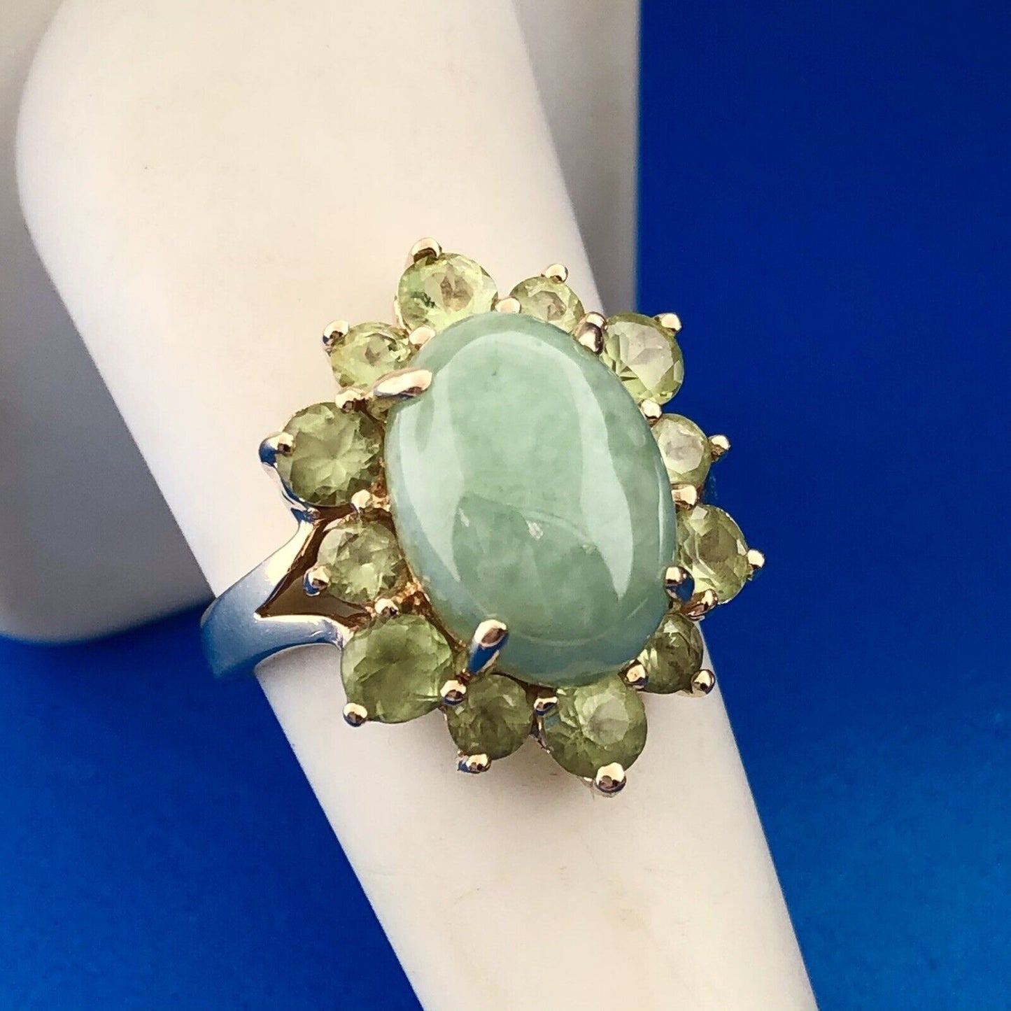Designer EA 14K Yellow Gold Jade Cabochon Peridot Halo August Anniversary Ring