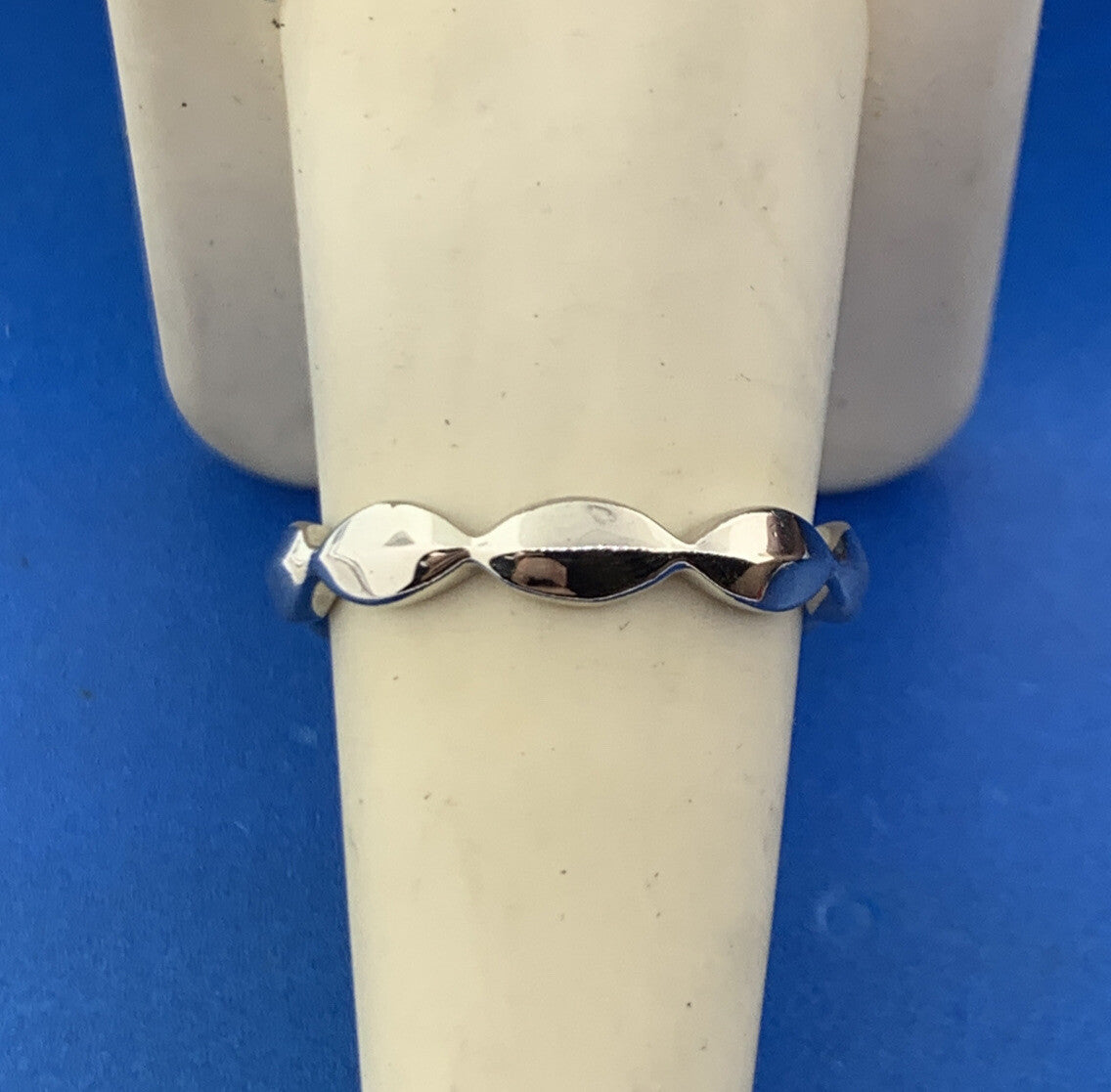 Designer 925 Sterling Silver Textured Polished Wedding Band Ring