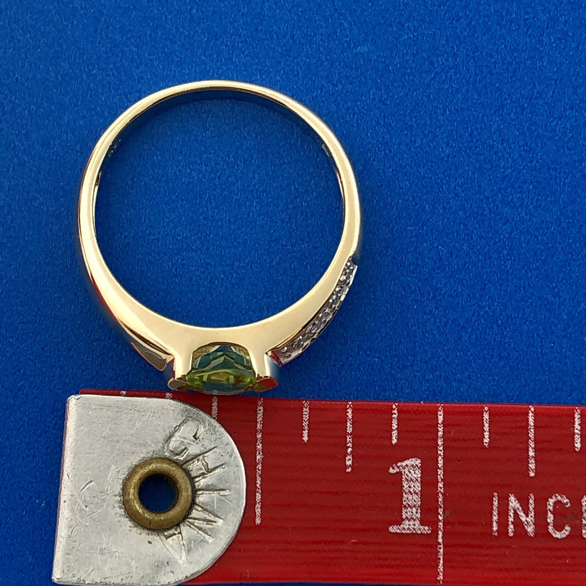 Gorgeous 14K Yellow Gold Peridot Diamond Accent August Anniversary Ring