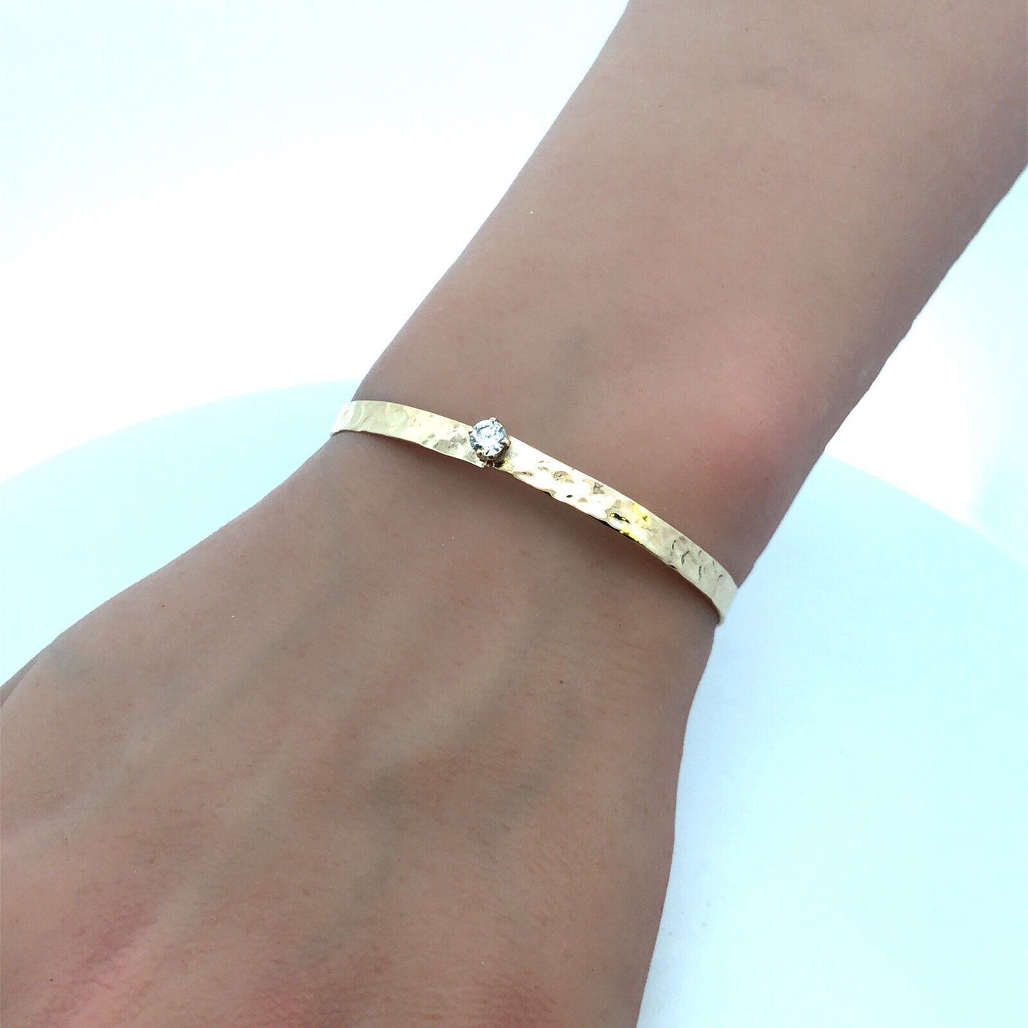 Modernist 14K Yellow Gold Hammered Textured Cubic Zirconia Oval Bangle Bracelet