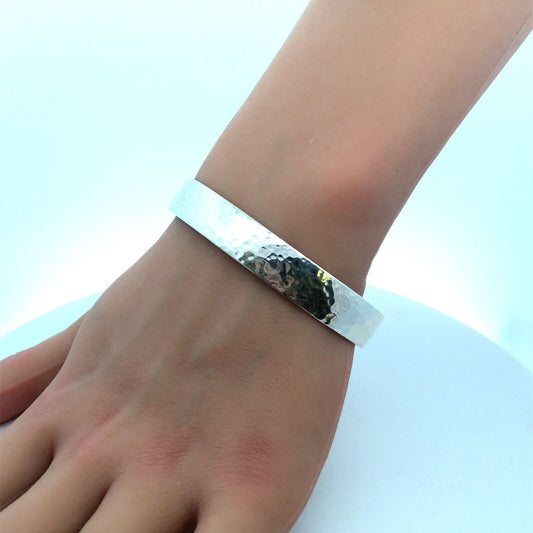 925 Sterling Silver Native American Carolyn Pollack Hammered Open Cuff Bracelet