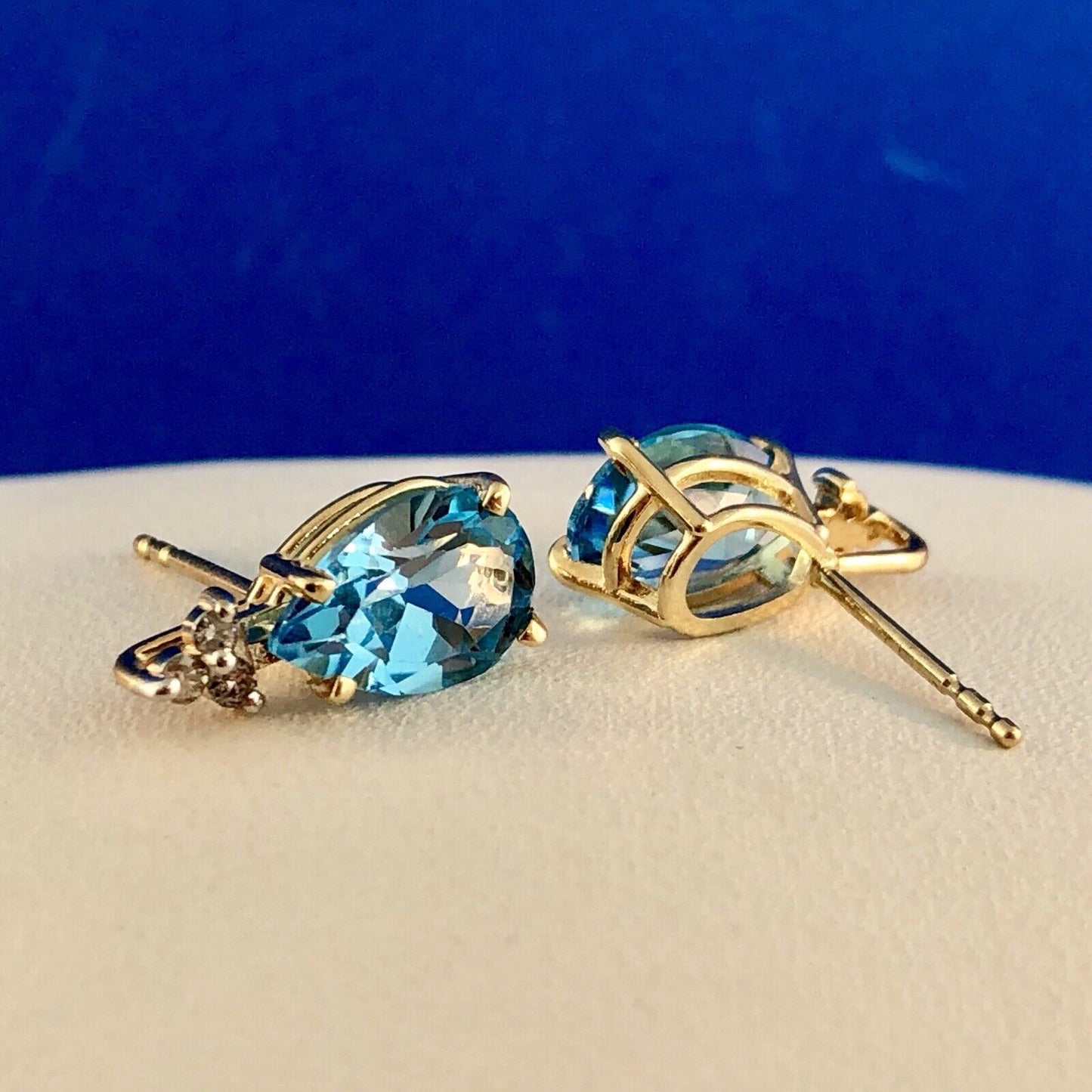 14K Yellow Gold Swiss Blue Topaz Diamond December Anniversary Pear Stud Earrings