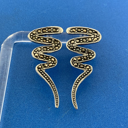 Stunning Sterling Silver 925 Marcasite Modernist Snake Zig-Zag Stud Earrings