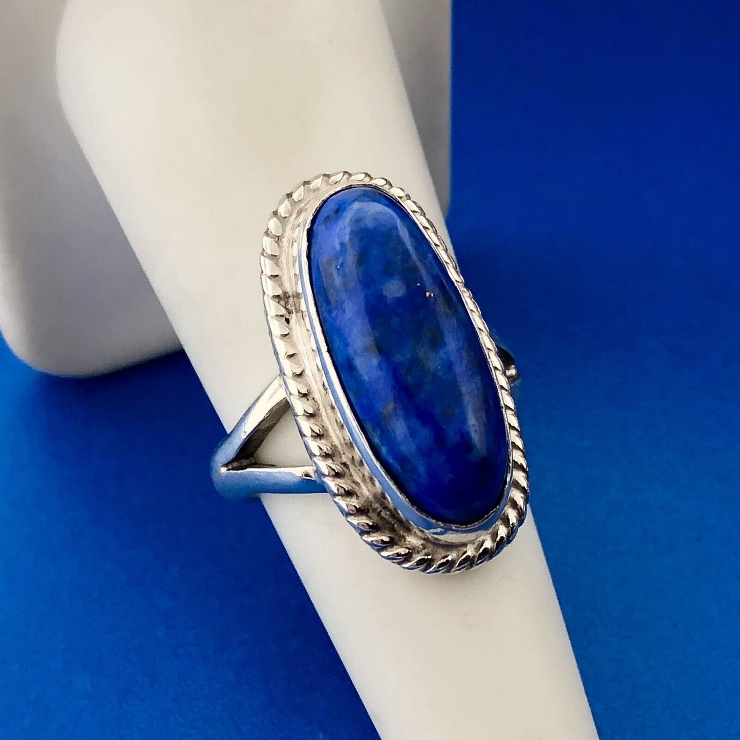 Vintage Estate Sterling Silver 925 Oval Shaped Lapis Lazuli Finger Ring Size 6