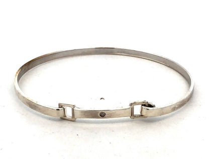 Estate 925 Sterling Silver Round Diamond Solitaire Hook Oval Bangle Bracelet