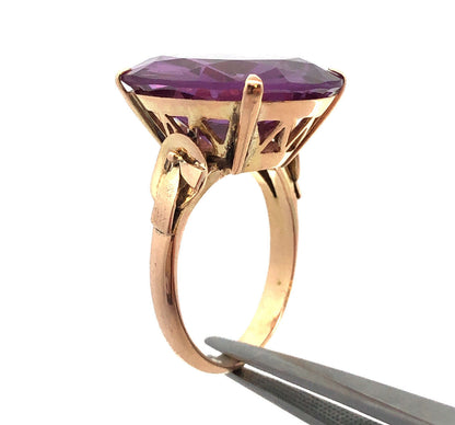 Vintage Designer 14K Yellow Gold Round Purple Sapphire Statement Solitaire Ring