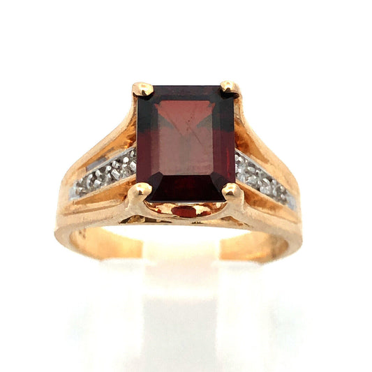 Designer 14K Yellow Gold Emerald Cut Garnet Round Diamond Accent Cocktail Ring