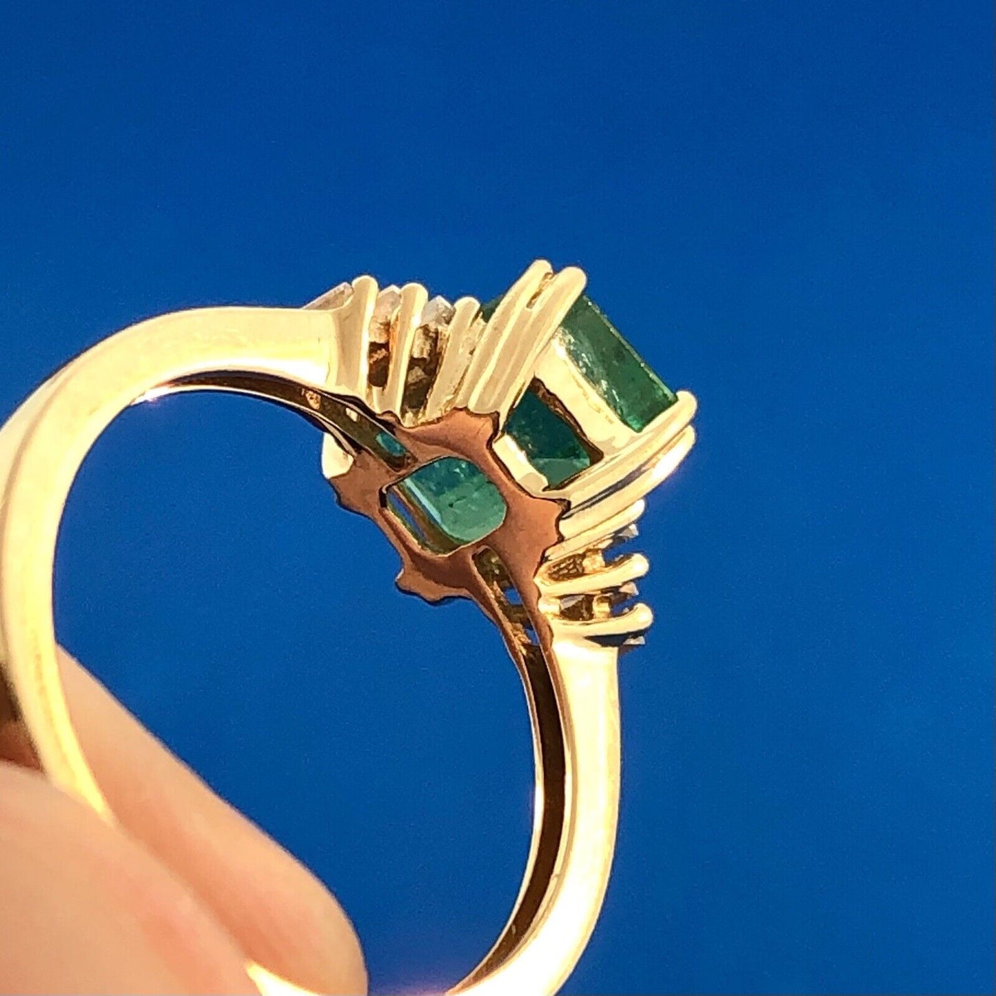 Designer 14K Yellow Gold Emerald Diamond Accent May Anniversary Occasion Ring