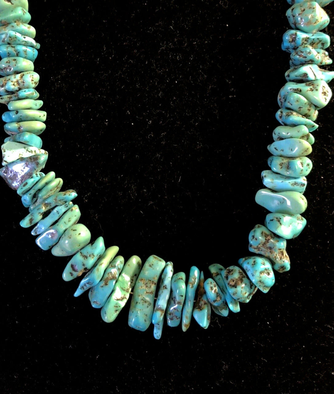 Vintage Silver Tone Irregular Graduated Turquoise Beaded Statement Necklace