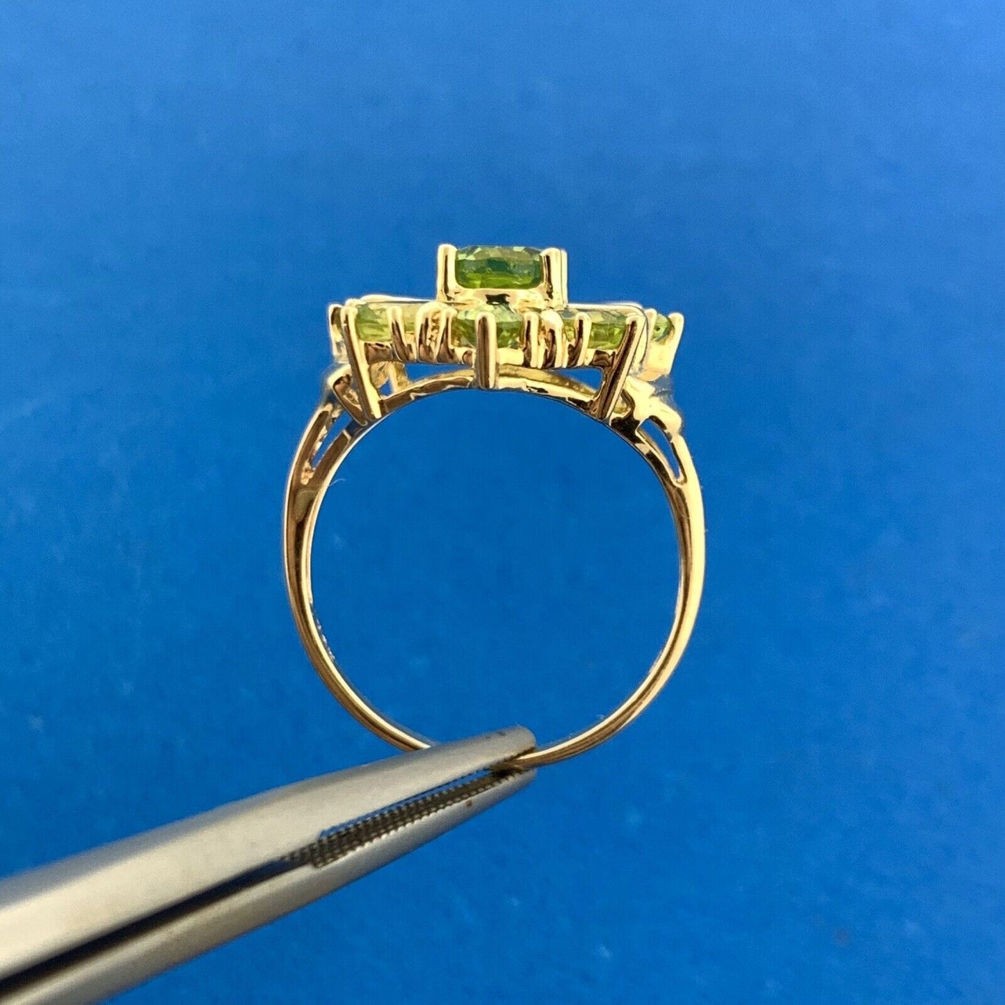 10K Yellow Gold Cluster Peridot Cocktail Statement Ring