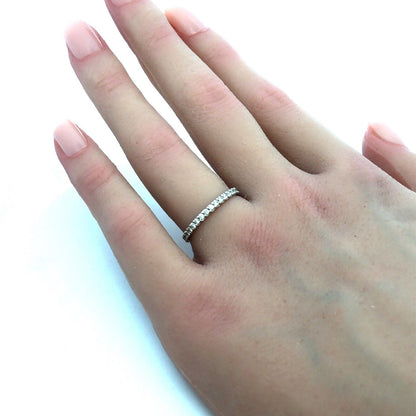 14K White Gold Round Diamond Wedding Anniversary Stacking Band Ring