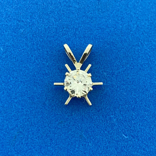 Gorgeous 10k White Gold Round Cut Solitaire Diamond Radiant Star Pendant