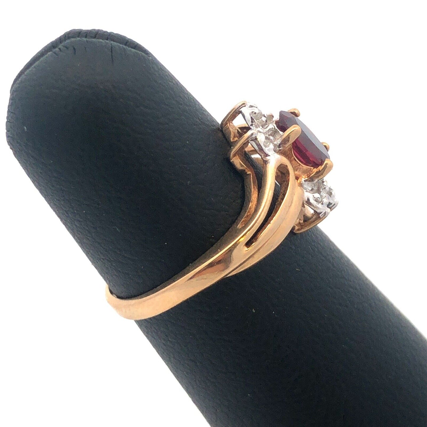 Designer 10K Yellow Gold Garnet Oval Diamond Accented January Anniversary Ring