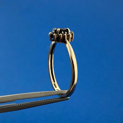 Gorgeous 10k Yellow Gold Oval Cut Sapphire Diamond Halo Small Ring Size 6.75