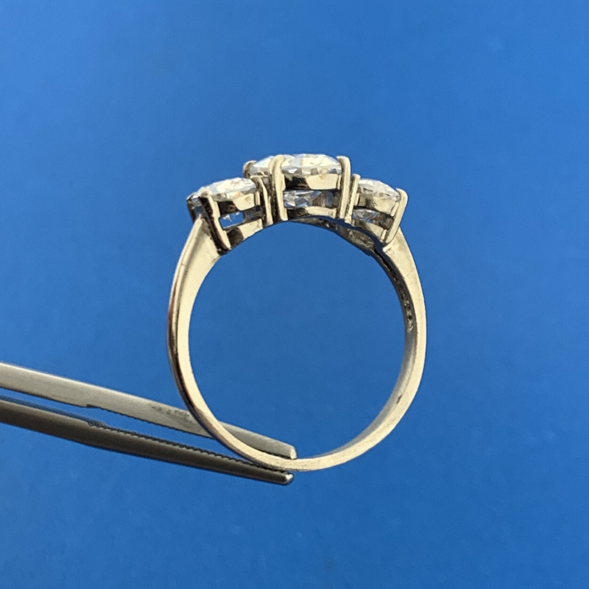 Designer FAS Sterling Silver Cubic Zirconia Oval Trio Anniversary Cocktail Ring