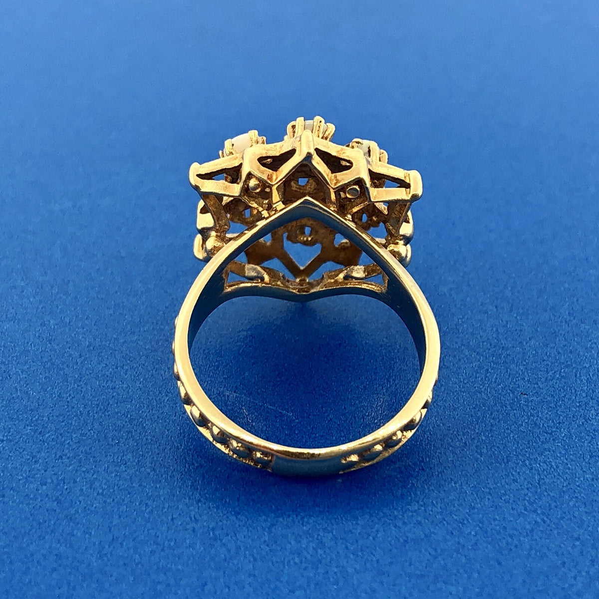 Art Nouveau 14K Yellow Gold Opal Star Flower Cluster October Etruscan Style Ring