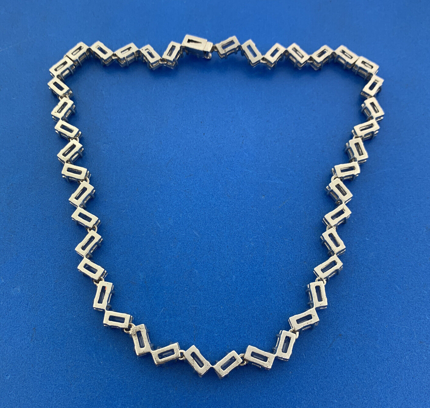 Glamorous 925 Sterling Silver Emerald Cut White Amethyst Choker Necklace