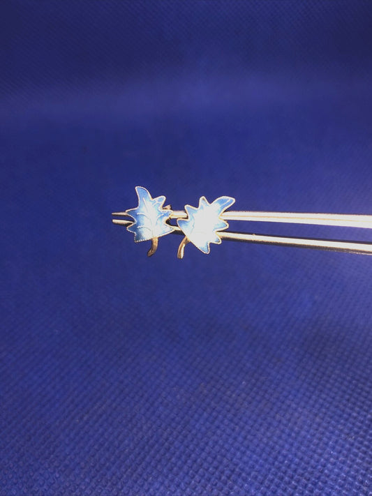 Estate Vermeil 925 Sterling Silver Blue Enamel Leaf Nature Stud Earrings