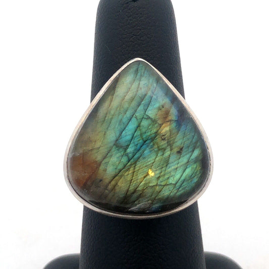 Vintage 925 Sterling Silver Triangle Cabochon Labradorite Statement Ring