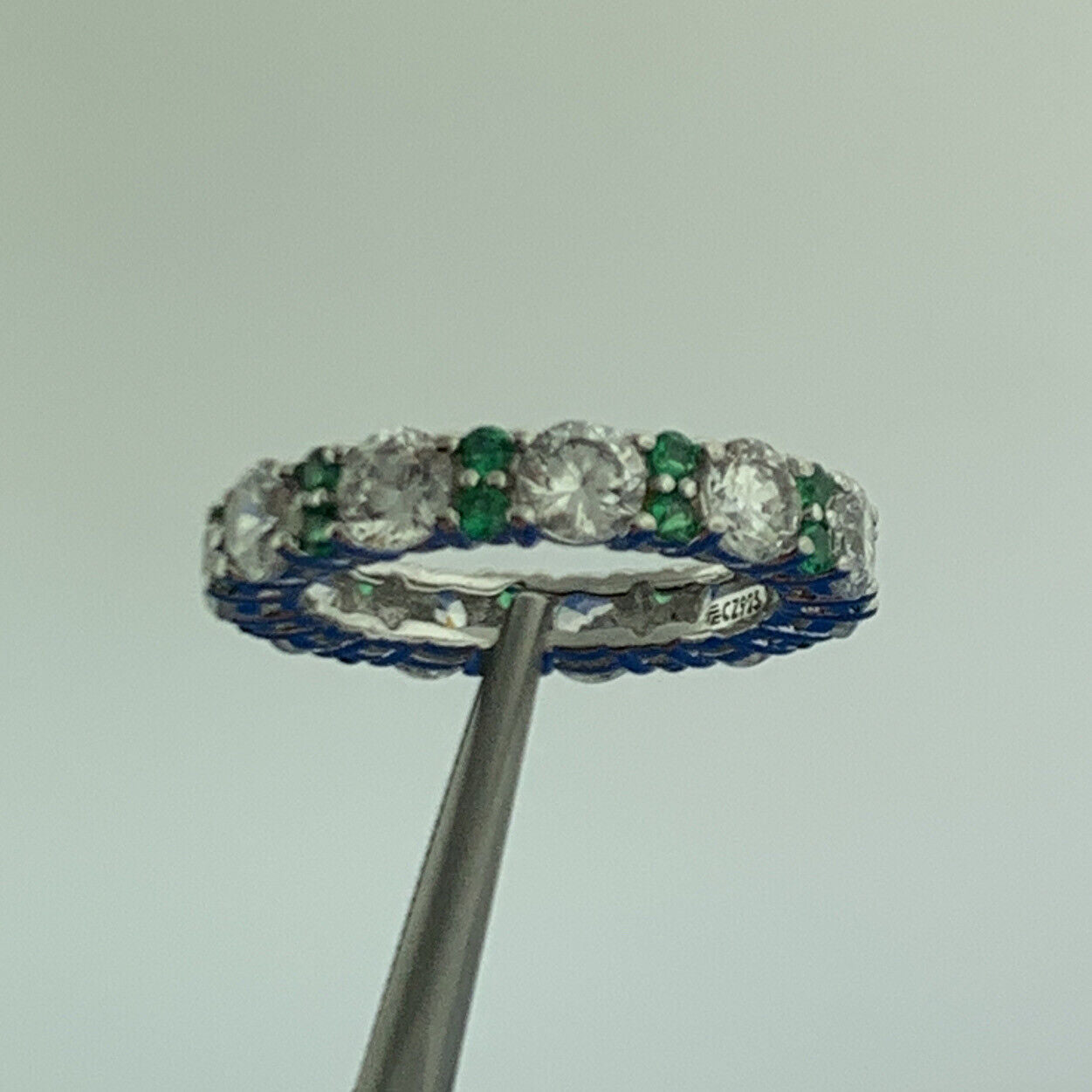 Designer 925 Sterling Silver Emerald White Cubic Zirconia CZ Eternity Band Ring