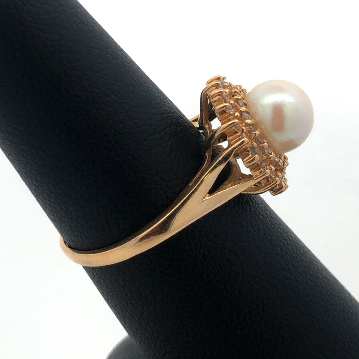 Vintage 14K Yellow Gold Pearl Solitaire Diamond Double Halo Cocktail Ring