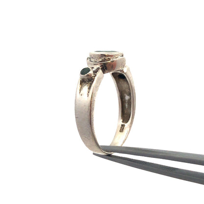 Vintage 925 Sterling Silver Oval Emerald May Anniversary Ring