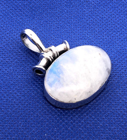 Vintage 925 Sterling Silver Oval Cabochon Moonstone Statement Pendant