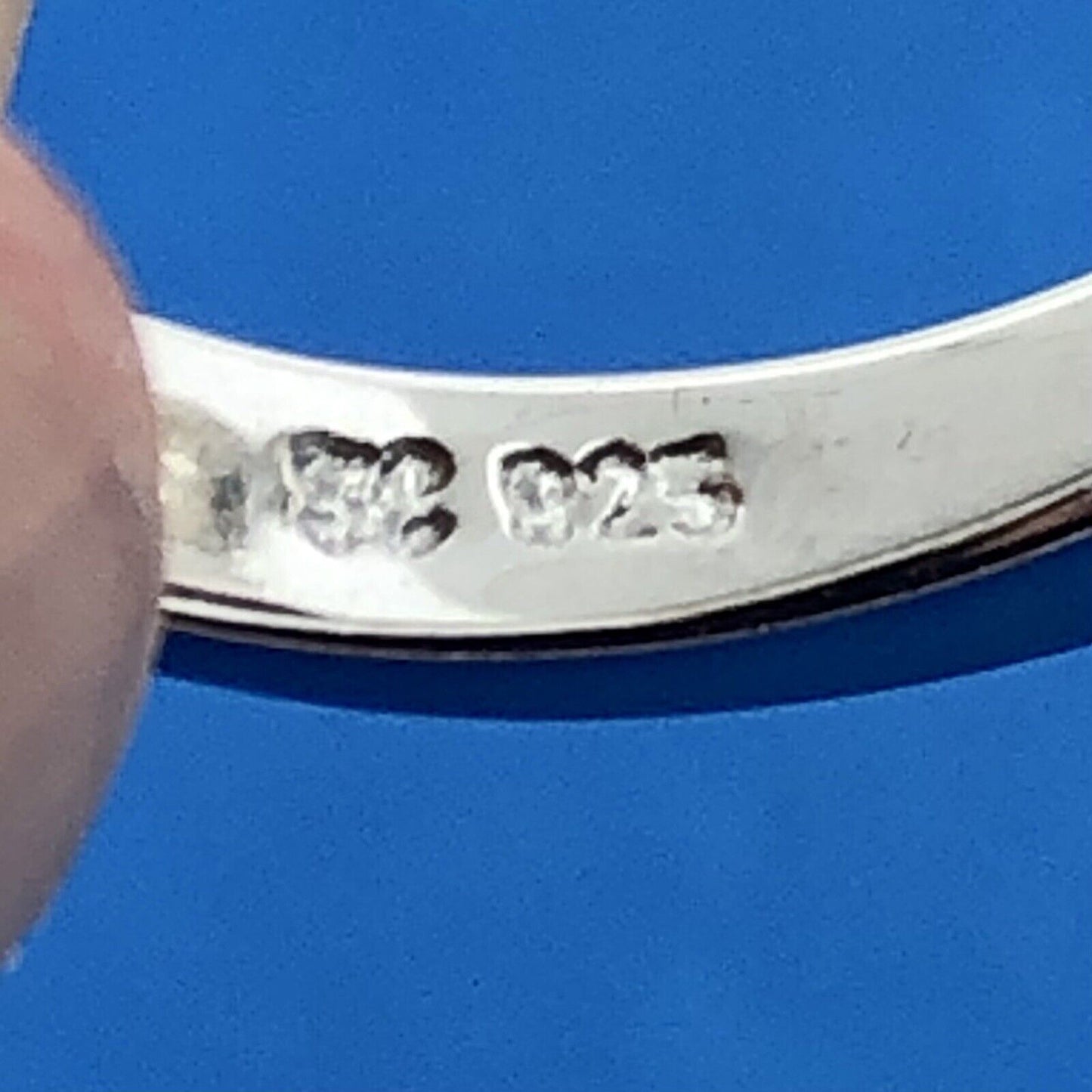 Designer 925 Sterling Silver White Abalone Cabochon Modernist Bypass Ring