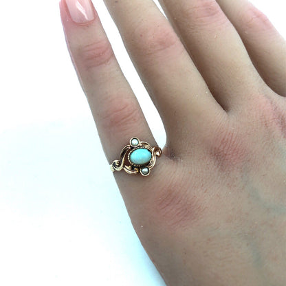 Vintage Estate 10k Yellow Gold White Opal Pearl Whimsical Wavy Ring Size 4.5