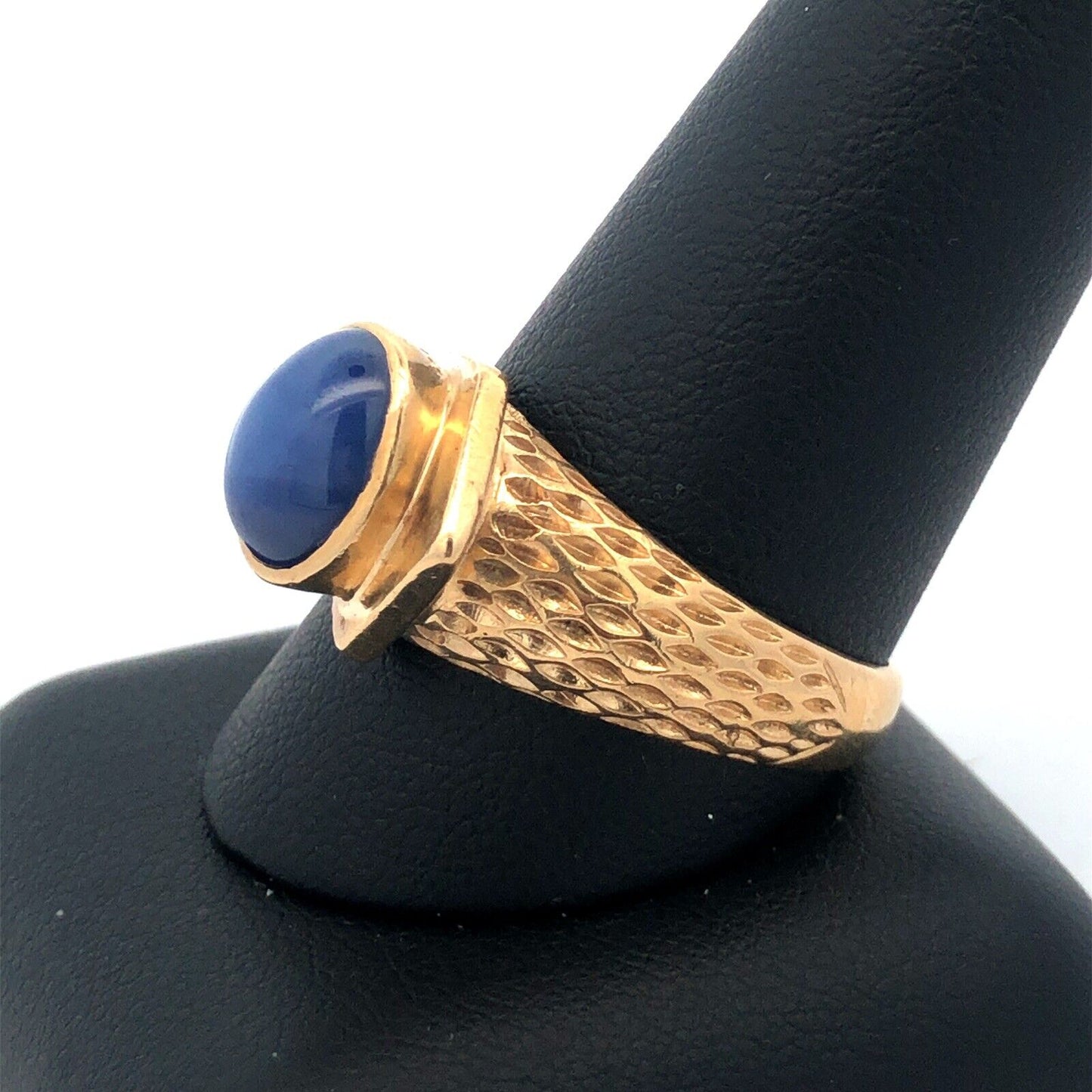 Art Deco 14K Yellow Gold Blue Star Sapphire Abstract Snake Design Unisex Ring