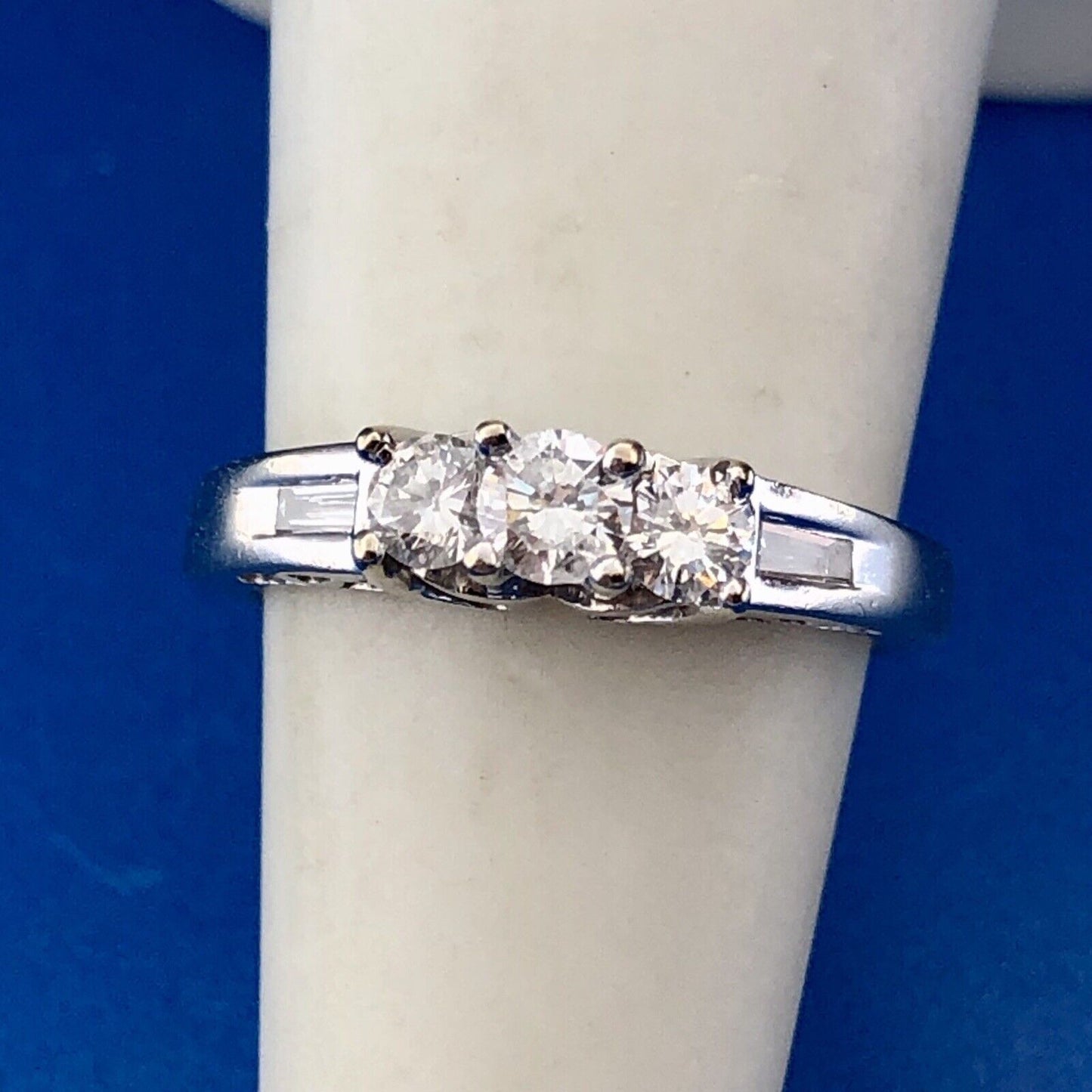 14k White Gold 3 Stone Diamond Engagement Anniversary Ring