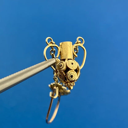 Vintage 14K Yellow Gold Open Scroll Urn Water Jug Balinese Dangle Drop Earrings