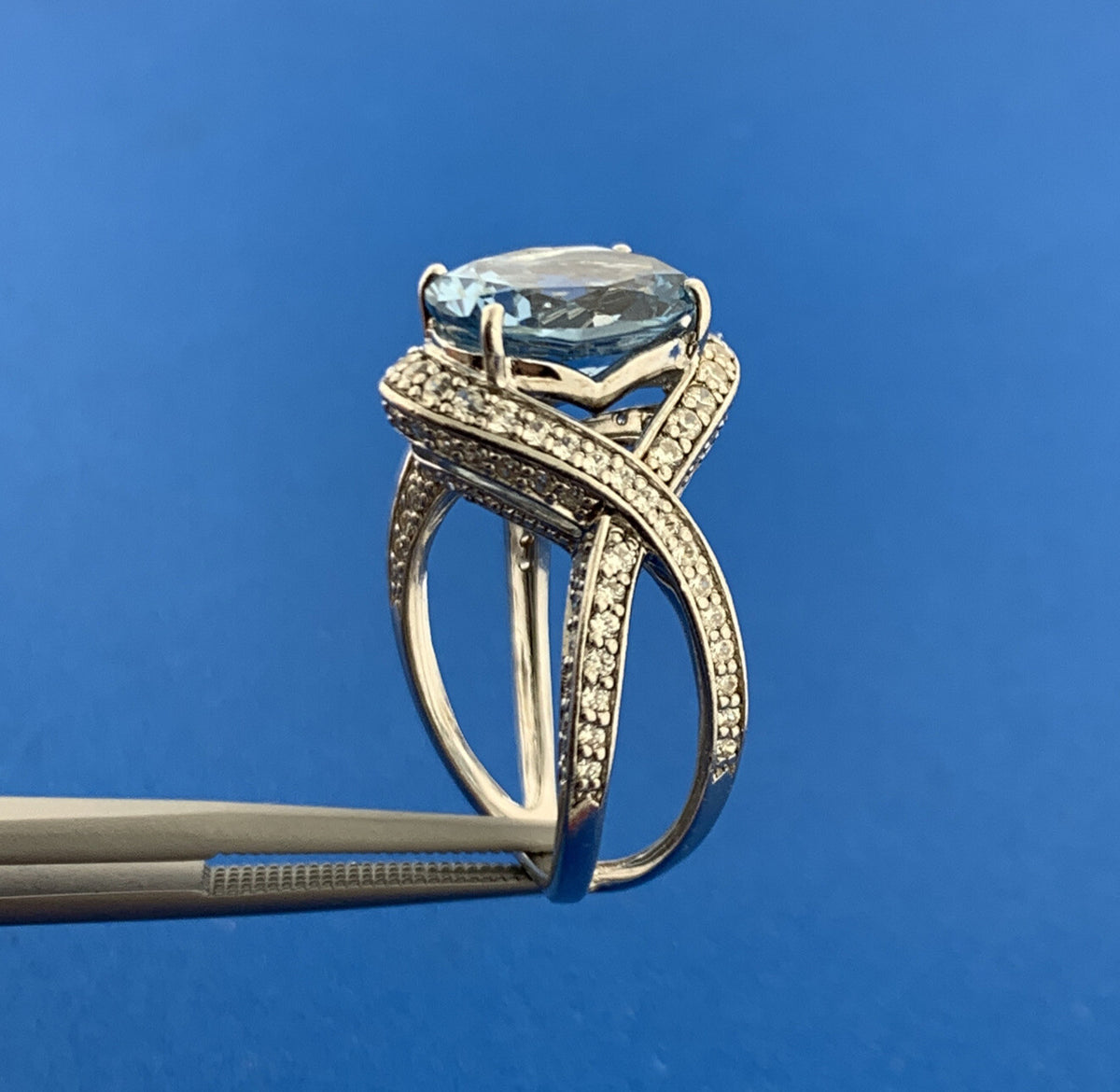Stunning Sterling Silver Blue Topaz Solitaire CZ Accents December Occasion Ring