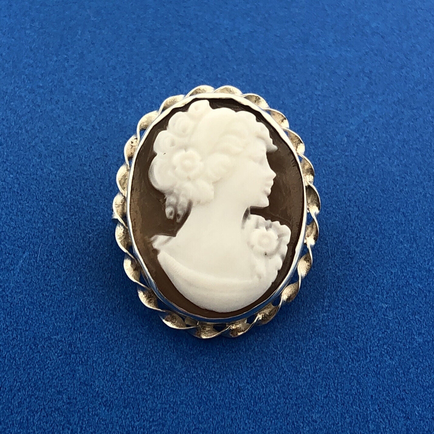 Italy Cameo Factory 925 Sterling Silver Hand Carved Cameo Shell Pendant NIB