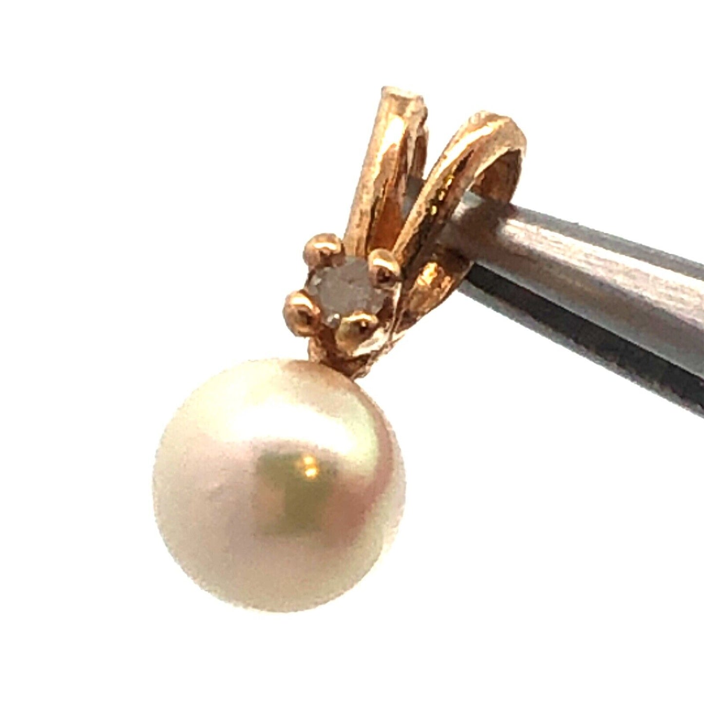 Classic 14K Yellow Gold Round Pearl Diamond Accented Petite Pendant