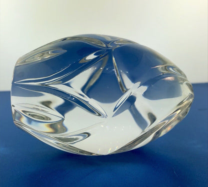 Sullivans Handcrafted Poland 24% PbO Crystal Annual Egg Figurine Paperweight