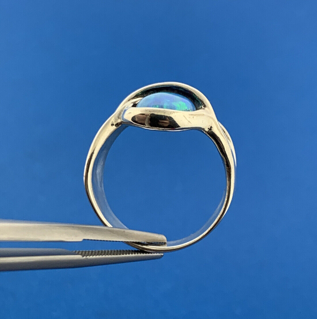 Modernist Designer 925 Sterling Silver Opal Cabochon Cigar Band Ring