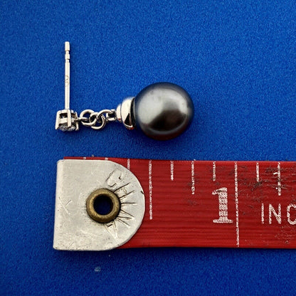 Stunning 14K White Gold Black Pearl Diamond Dangle Drop Earrings