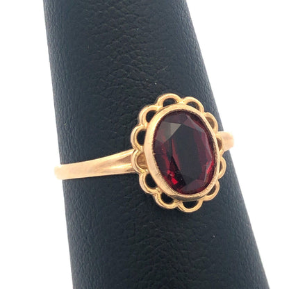 Vintage PSCO 10K Yellow Gold Oval Garnet January Anniversary Sweetheart Ring