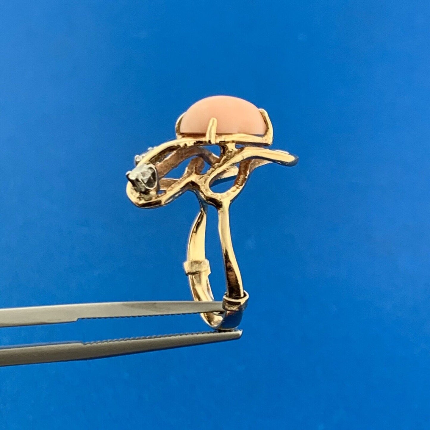 Modernist 14K Yellow Gold Pink Coral Diamond Accented Free Form Artisan Ring