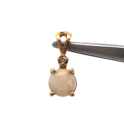 Vintage 14K Yellow Gold Opal Cabochon Diamond Accent October Anniversary Pendant