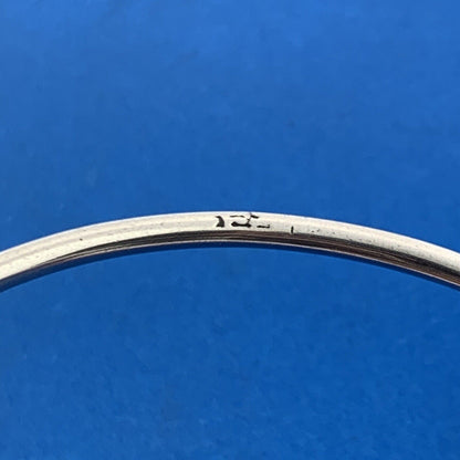 Stunning Sterling Silver 925 Curved Etched Circle 8" Bangle Bracelet