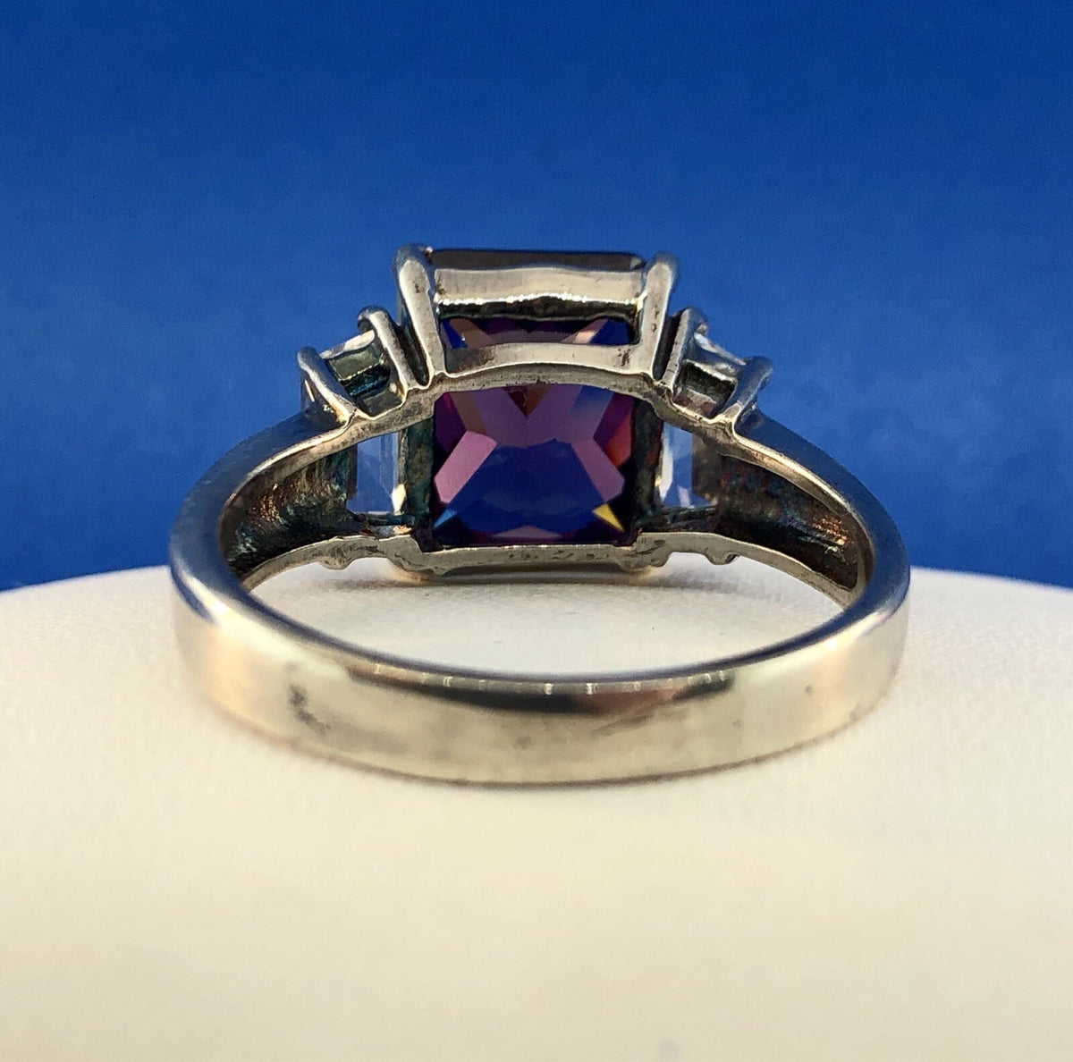 Dramatic Sterling Silver 925 Purple White CZ Statement Fashion Cocktail Ring