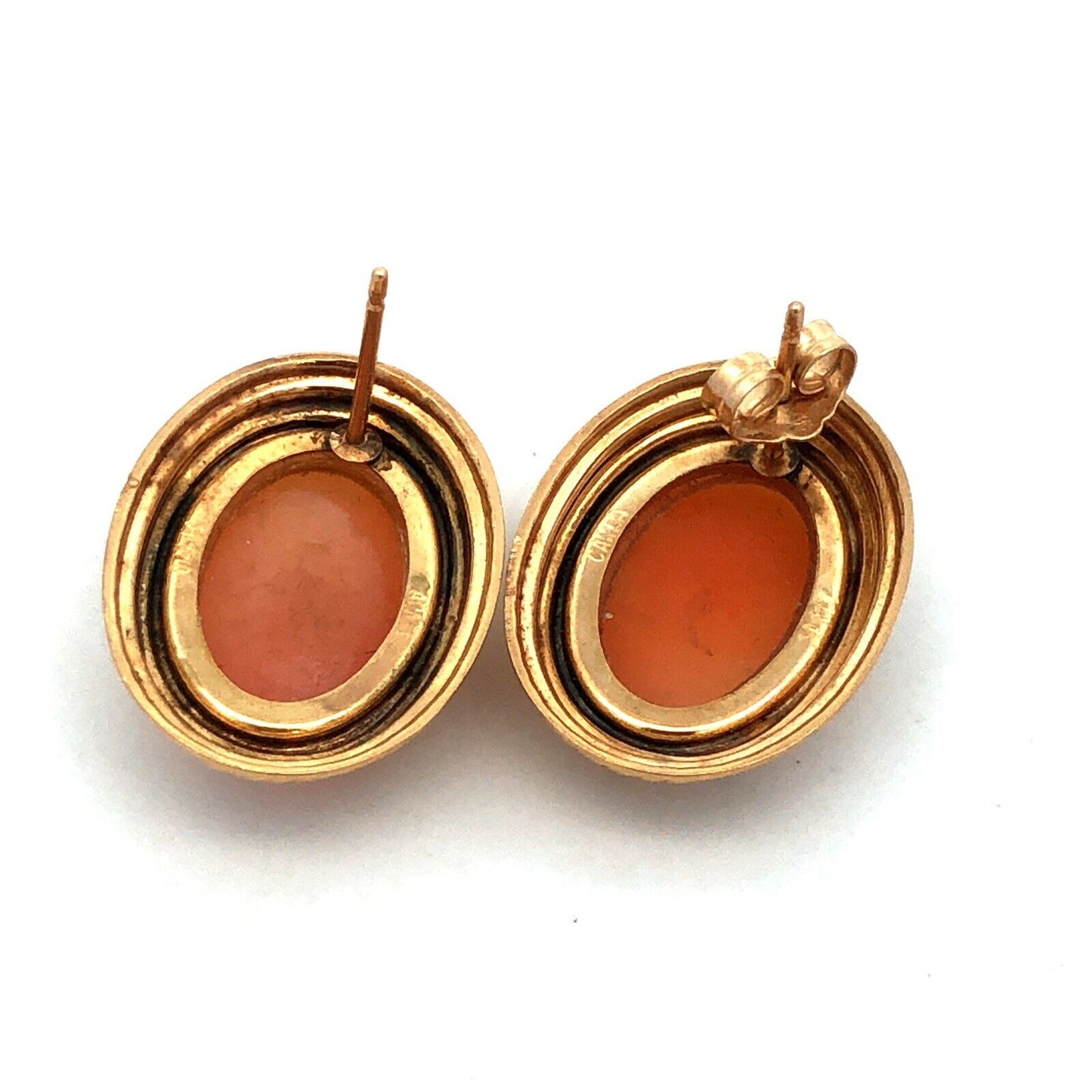 Vintage 14K Yellow Gold Oval Carved Cameo Stud Earrings