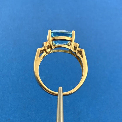 14K Yellow Gold Blue Topaz Diamond December Anniversary Statement Cocktail Ring