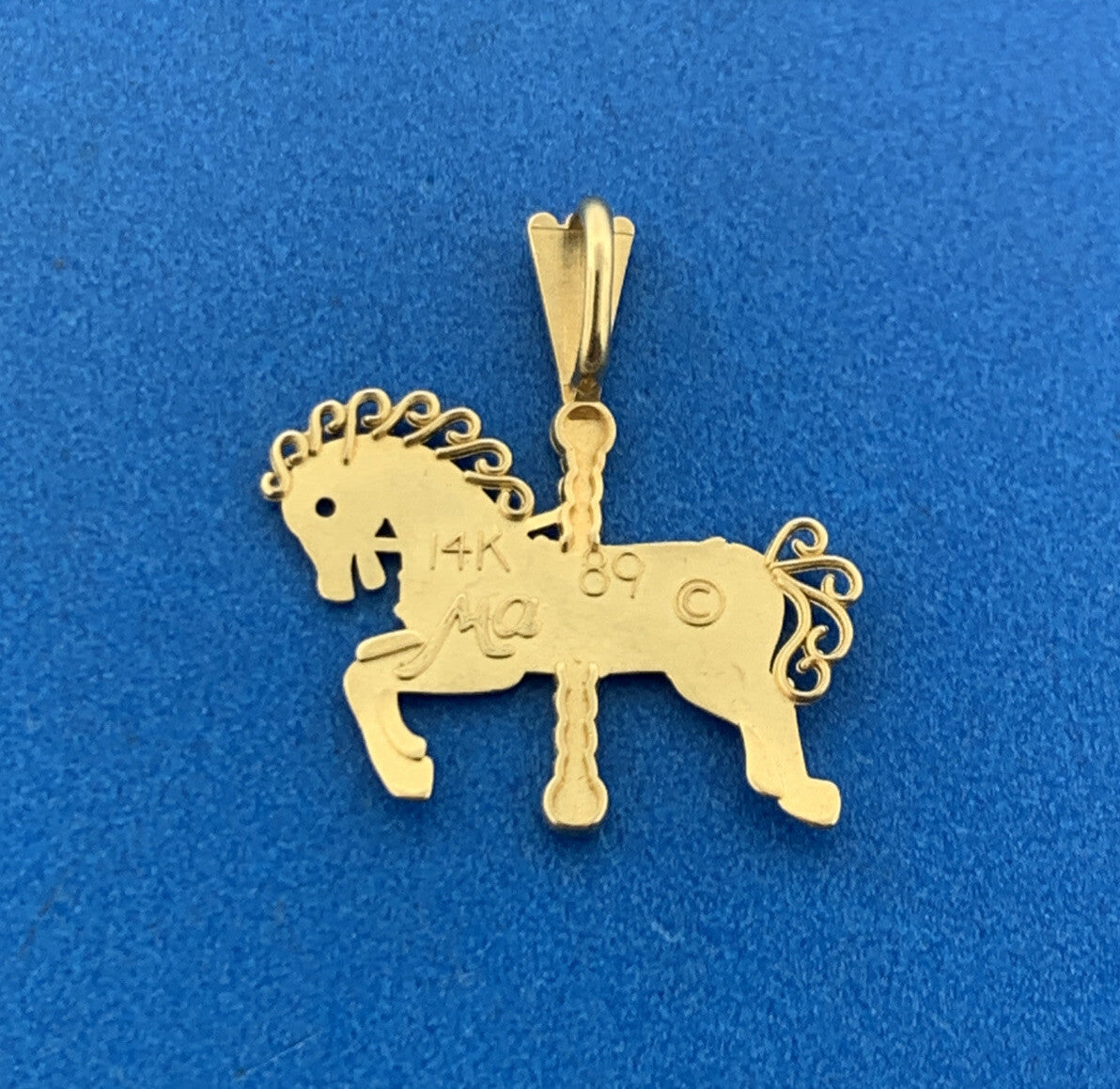 1989 Michael Anthony Ma 14K Yellow Gold Carousel Merry Go Round Horse Pendant