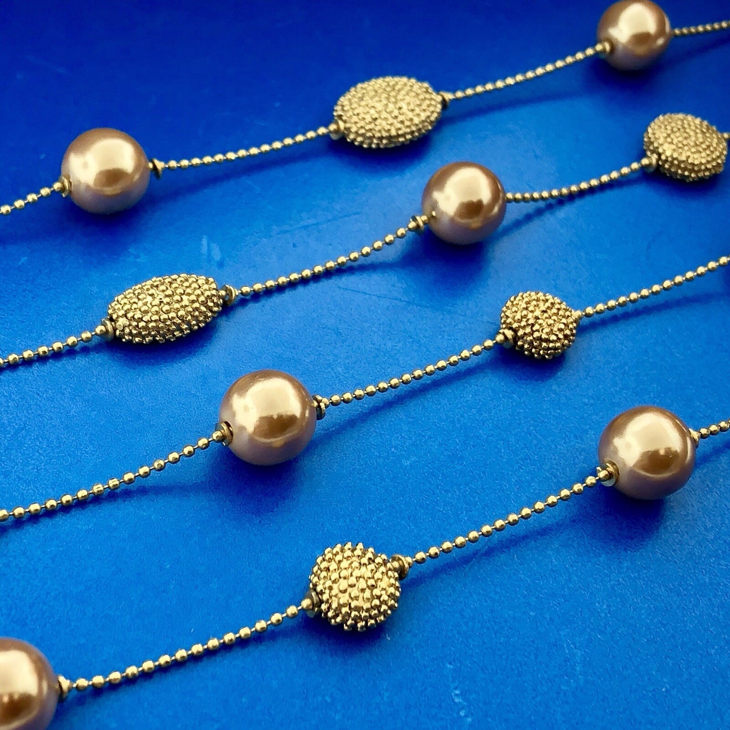 Retro Gold Tone Beaded Egg Oval Faux Bronze Pearl Station Beaded Chain Necklace