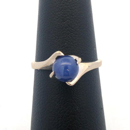 Retro 14K White Gold Blue Star Sapphire Solitaire Cabochon Modernist Ring
